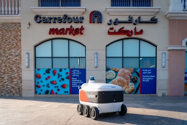 Image for Majid Al Futtaim Signs Agreement With Yandex To Deliver Carrefour Orders Using Self-Driving Technology